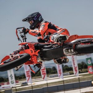 fly lukas